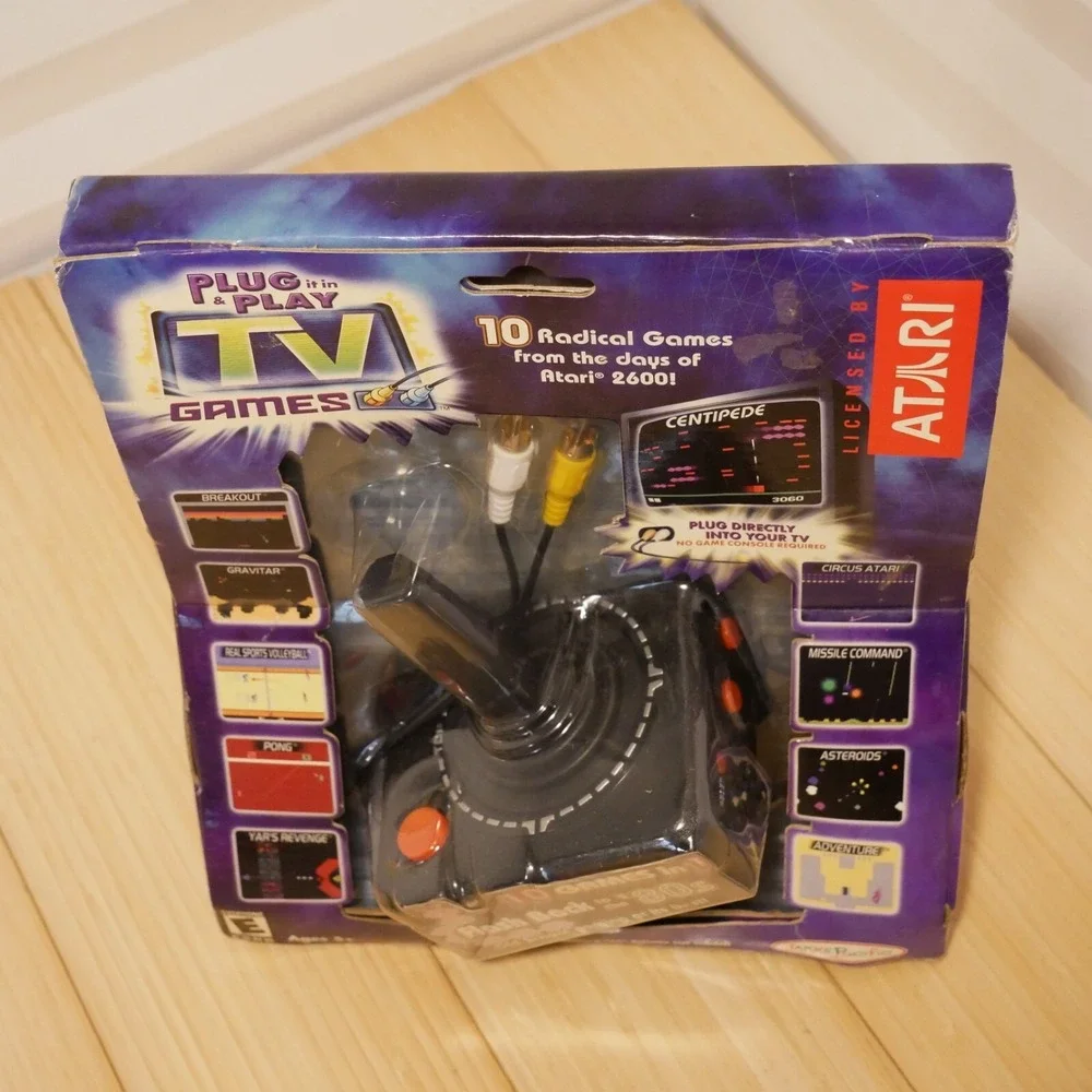 Atari 10-in-1 Plug & Play TV Games (Jakks Pacific TV‎ game systems, 2002) - 08